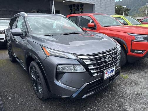 Gun Metallic 2026 Nissan Rogue Platinum