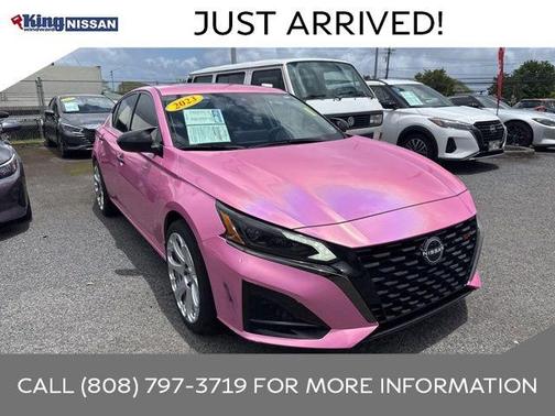 White 2023 Nissan Altima 2.5 SR