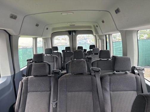 Oxford White 2019 Ford Transit-350 XLT