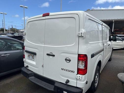 2021 Nissan NV Cargo NV2500 HD SV V6/SV V8