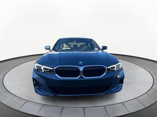2026 BMW 330 i NA