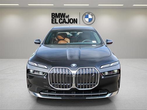 2025 BMW i7 xDrive60