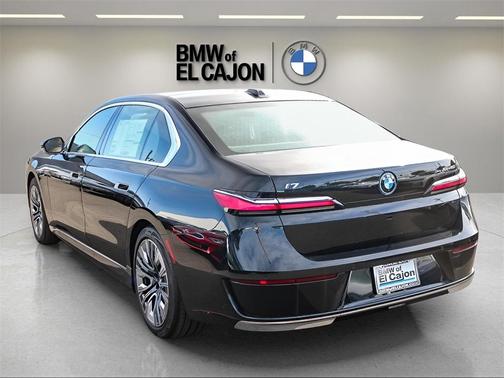 2025 BMW i7 xDrive60