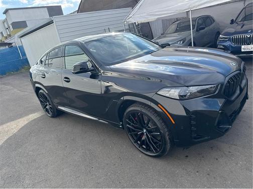 2026 BMW X6 M60i