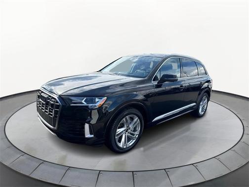 2023 Audi Q7 55 Prestige