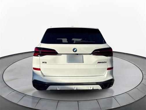 2026 BMW X5 M60i