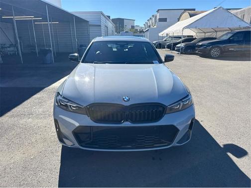 2024 BMW 330 i