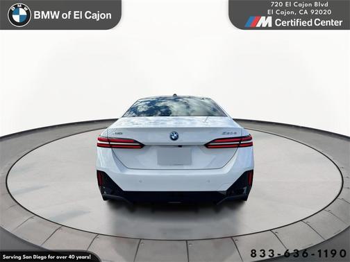 2026 BMW 550e xDrive