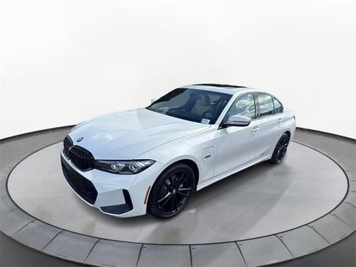 2023 BMW 330e 330e
