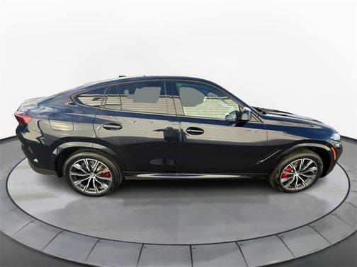 2026 BMW X6 xDrive40i