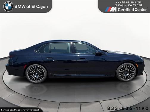 2025 BMW 750e xDrive