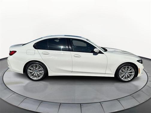 2023 BMW 330 i