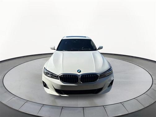 2023 BMW 330 i