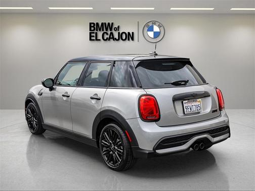 2023 MINI Hardtop Cooper