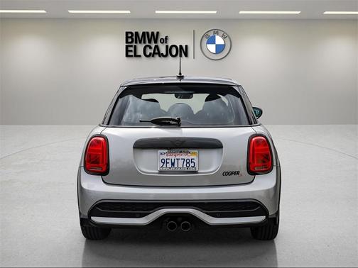 2023 MINI Hardtop Cooper