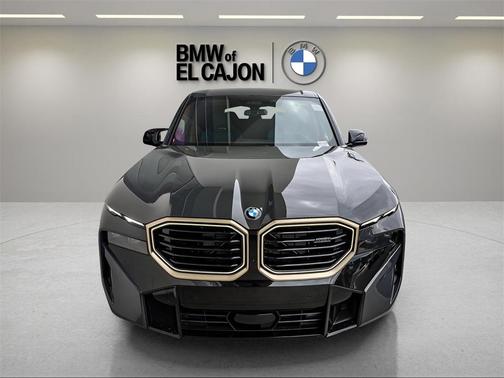 2025 BMW XM Base