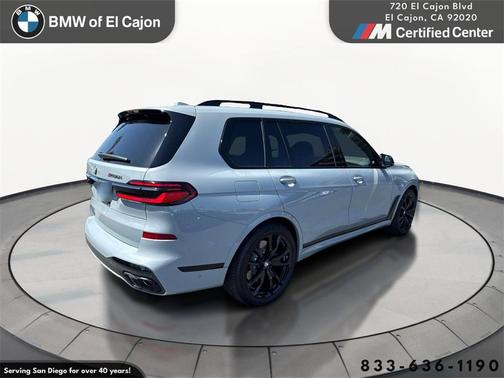 2025 BMW X7 M60i