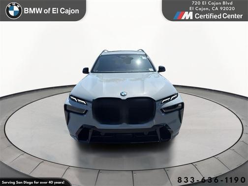 2025 BMW X7 M60i