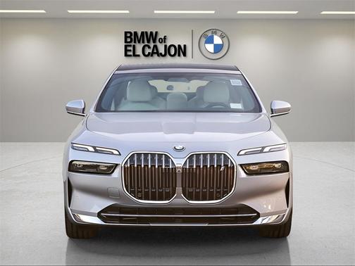 2025 BMW i7 eDrive50
