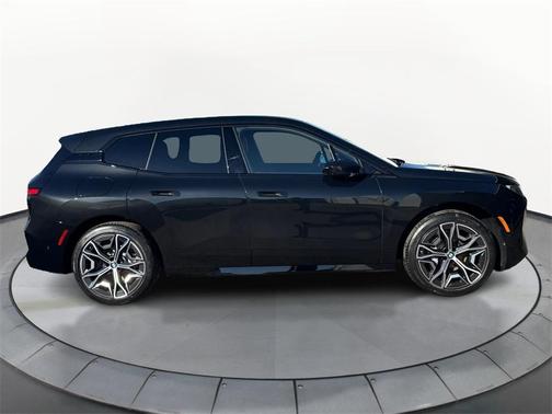 2026 BMW iX xDrive60