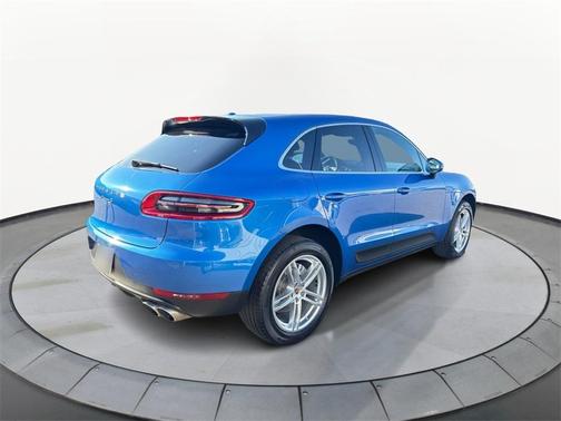 2016 Porsche Macan S