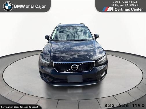 2019 Volvo XC40 T5 Momentum