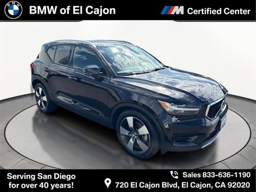 2019 Volvo XC40 T5 Momentum