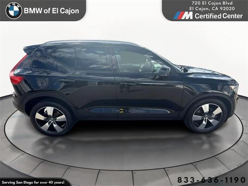 2019 Volvo XC40 T5 Momentum