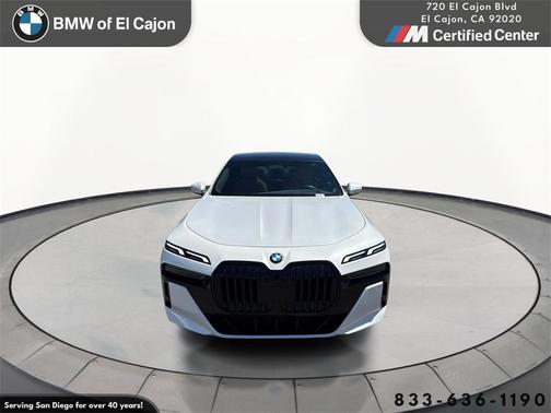 2023 BMW 740 i