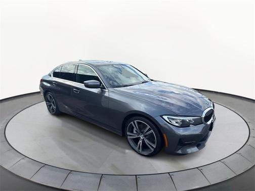 2020 BMW 330 i