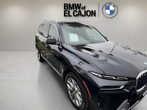 2025 BMW X7 xDrive40i