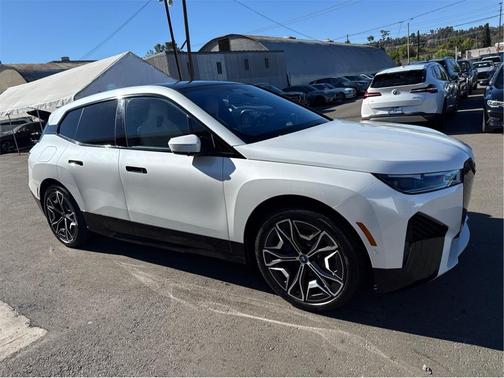 2023 BMW iX xDrive50
