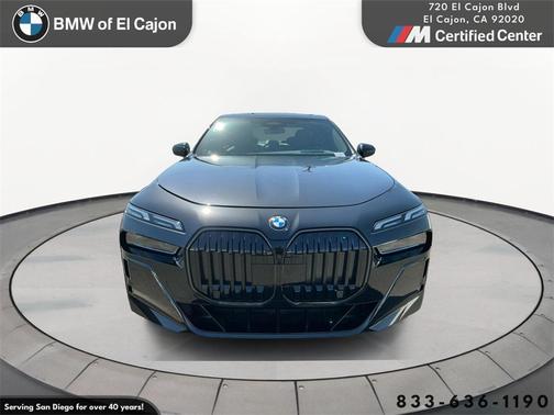 2025 BMW 740 i