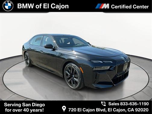 2025 BMW 740 i