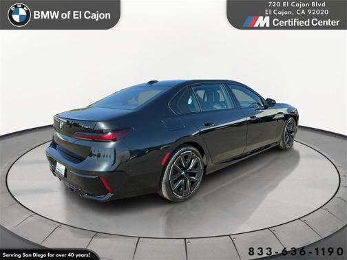 2025 BMW 740 i