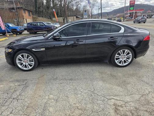 Black 2019 Jaguar XE 25t Premium