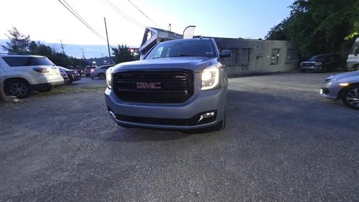 Blue 2016 GMC Yukon XL SLT