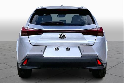 2026 Lexus UX 300h Premium