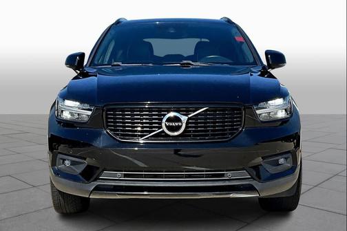 2019 Volvo XC40 T4 R-Design