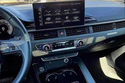 2023 Audi A4 45 S line Premium Plus