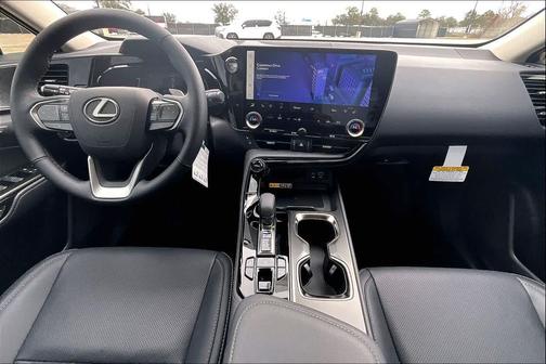 2026 Lexus NX 450h+ Luxury