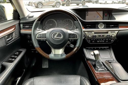 2017 Lexus ES 350 Base