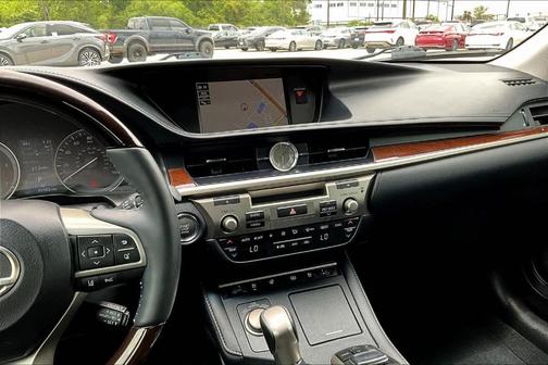 2017 Lexus ES 350 Base