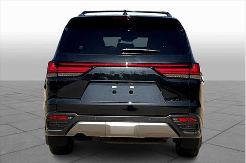 2025 Lexus LX 700h Luxury