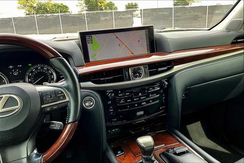 2021 Lexus LX 570 Three-Row