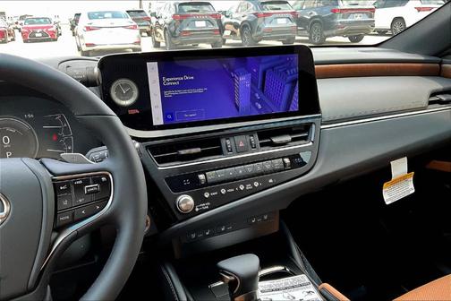 2025 Lexus ES 300h Base