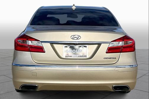 2012 Hyundai Genesis 3.8