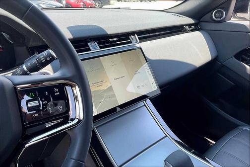 2024 Land Rover Range Rover Evoque Core S