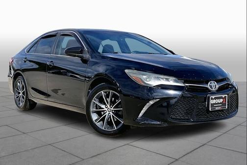 2016 Toyota Camry XSE