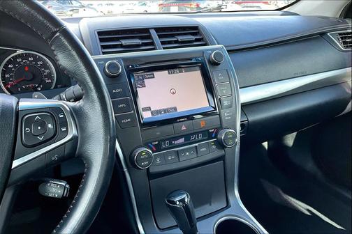 2016 Toyota Camry XSE